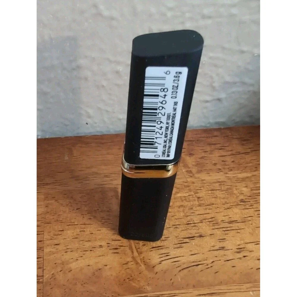 Loreal ~ Colour Riche Lipstick 403 Matte-Traction Red BRAND NEW Hard To Find